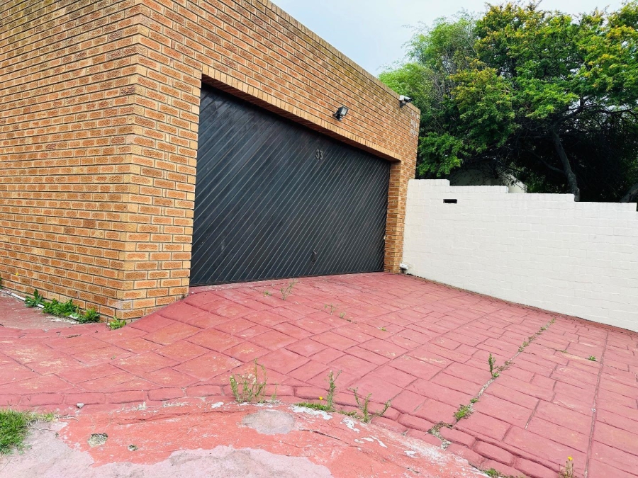 3 Bedroom Property for Sale in Parklands Western Cape